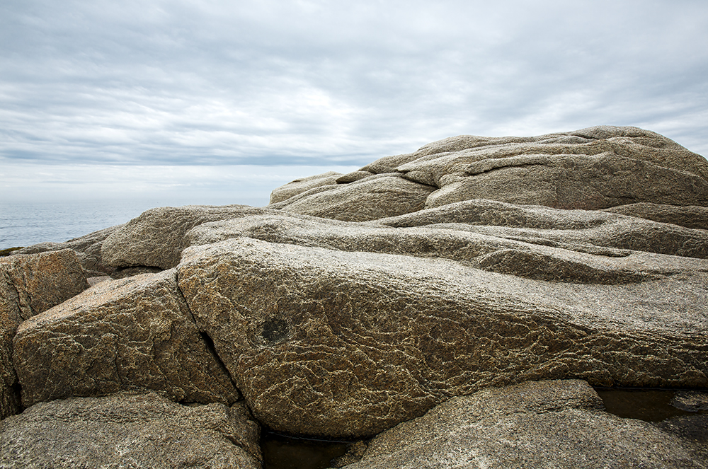 Granite rocks meet the sea, horizon and sky meet at Halibut Point.