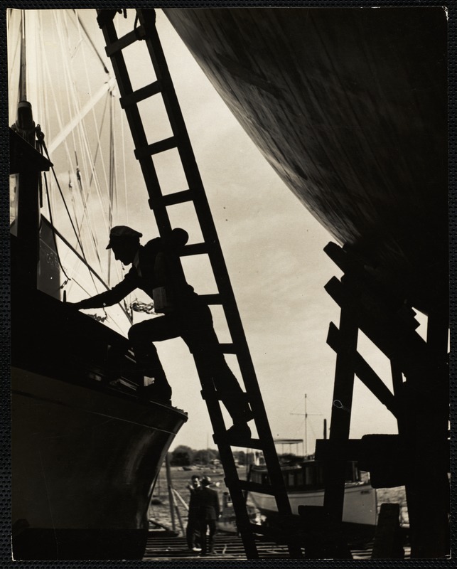 AG Archive- shipyard labor