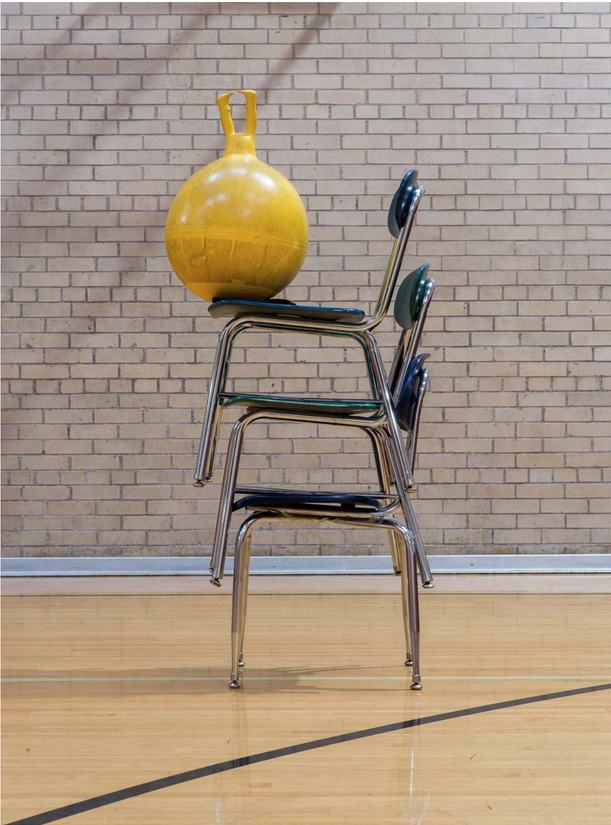 ball on chairs